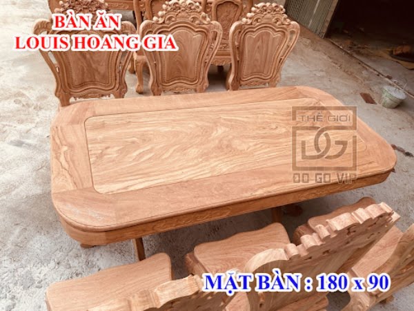 Độ bền cao chính là ưu điểm vượt trội của bàn ăn gỗ hương đá