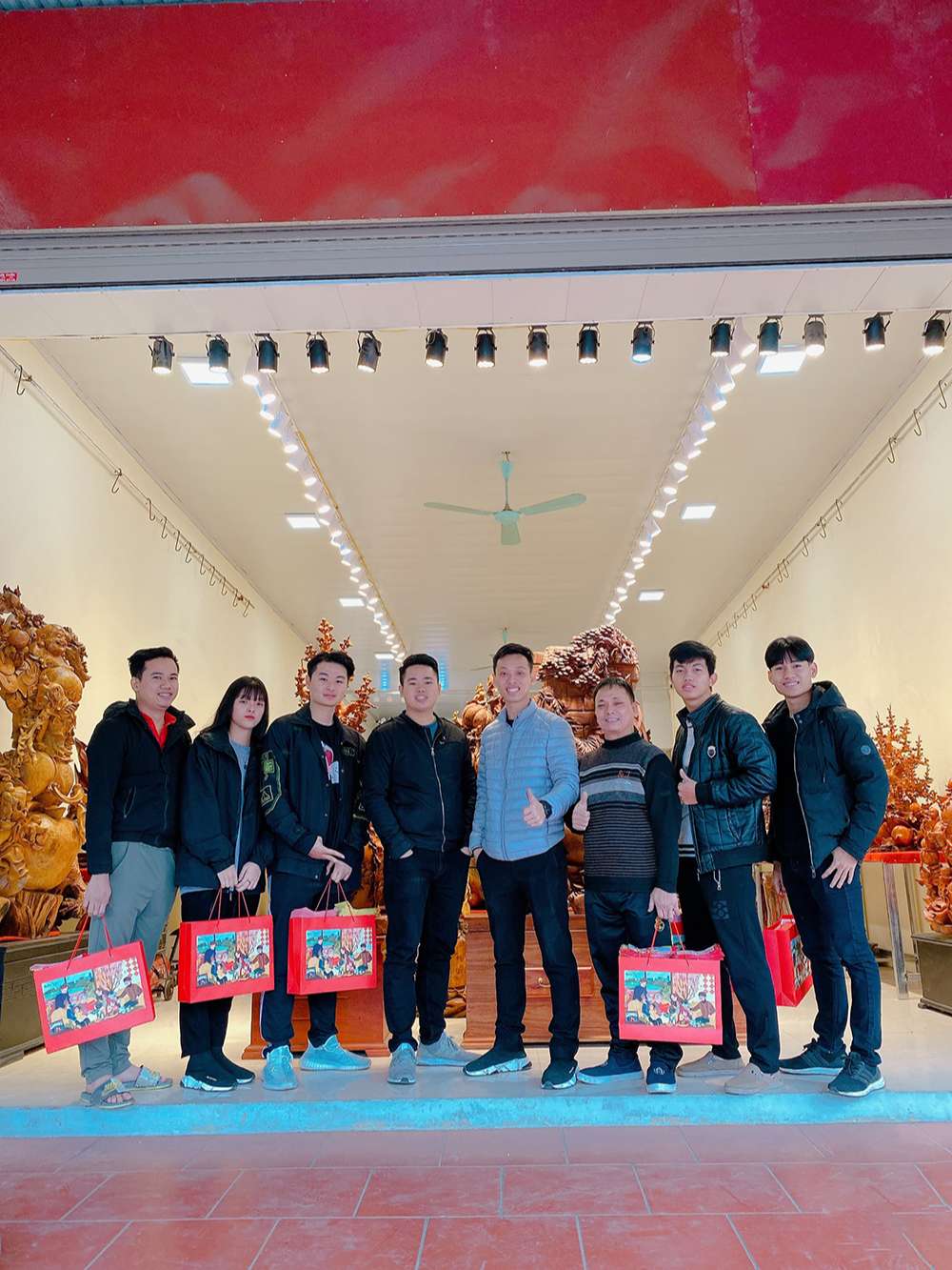 Thế Giới Đồ Gỗ Vip – Thương hiệu gỗ được xây dựng bởi đội ngũ nhân viên có tâm & có tầm