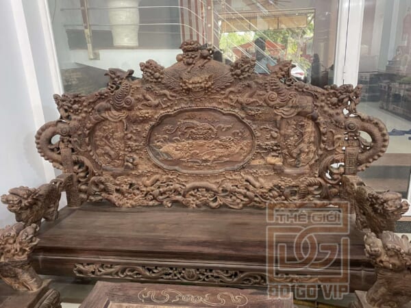 Nghê Rồng Đỉnh Trắc