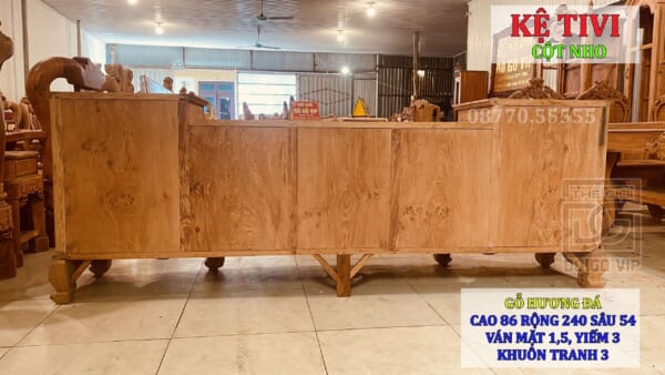 KỆ TIVI CỘT NHO - GỖ HƯƠNG ĐÁ