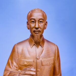Tượng Gỗ Bác Hồ