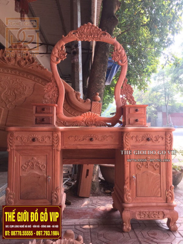 BÀN PHẤN - TRANG ĐIỂM ĐỤC HOA HỒNG