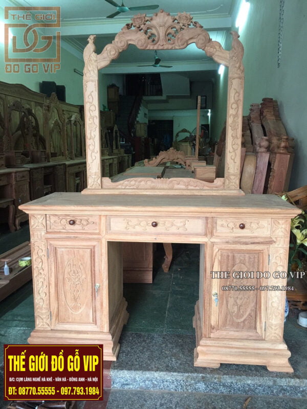BÀN PHẤN - TRANG ĐIỂM HOÀNG GIA HOA HỒNG