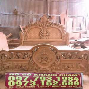 GIƯỜNG NGỦ MẪU HOÀNG GIA HOA LÁ TÂY