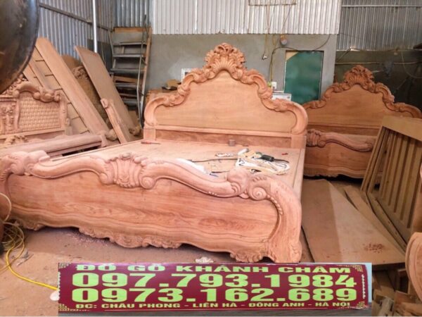GIƯỜNG NGỦ HOÀNG GIA MẪU TRƠN