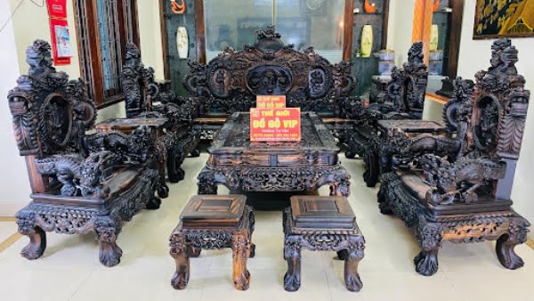 Bộ bàn ghế rồng đỉnh 12 món hoàn thiện thể hiện đẳng cấp cho gia chủ, lại đem lại vượng khí cho gia chủ