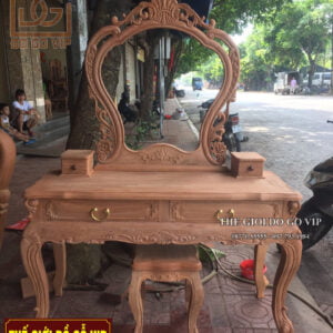 BÀN PHẤN - TRANG ĐIỂM MẪU ĐƠN  GIẢN