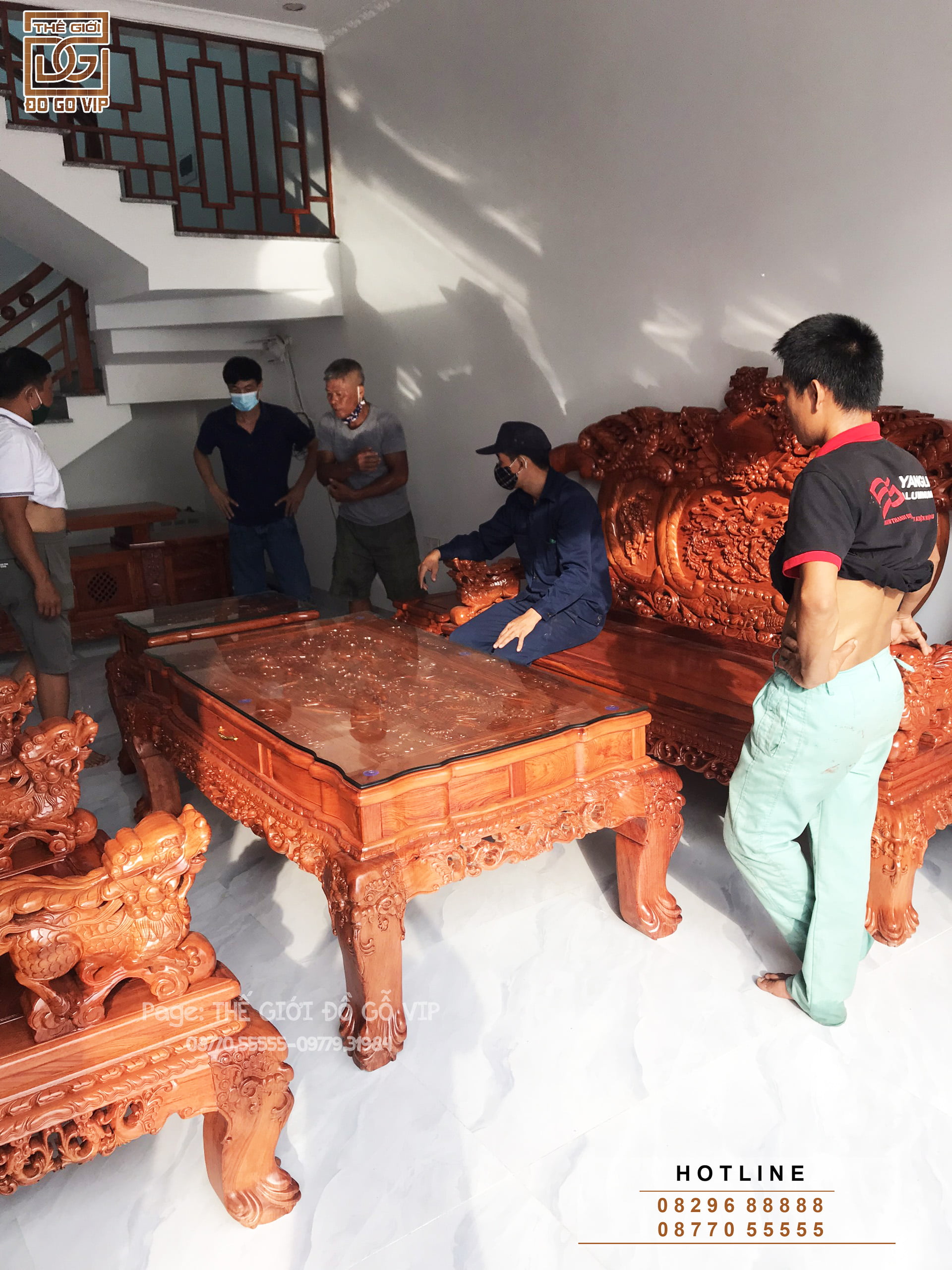 BÀN GIAO COMBO BÀN GHẾ VÀ KỆ TIVI CHO A KHÁNH- VĨNH PHÚC