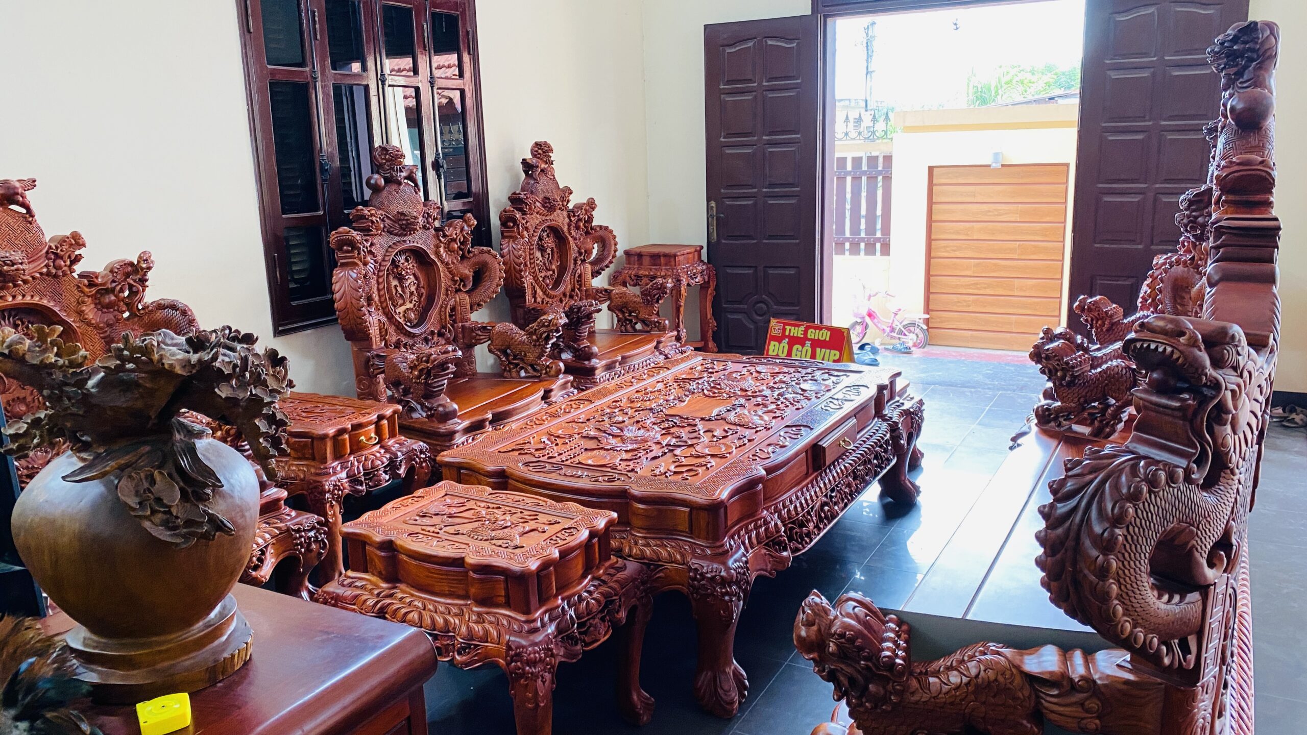 BAN GIAO BỘ NGHÊ RỒNG ĐỈNH 12 MÓN CHO CHÚ THANH- HƯNG YÊN