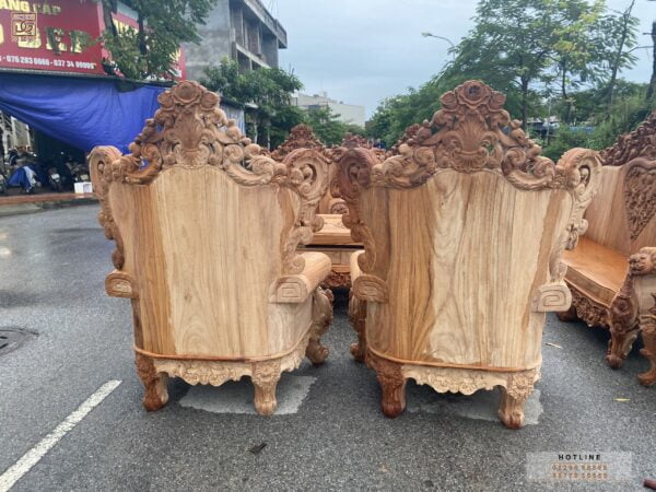 HOÀNG GIA HOA HỒNG - GÕ ĐỎ NGUYÊN KHỐI