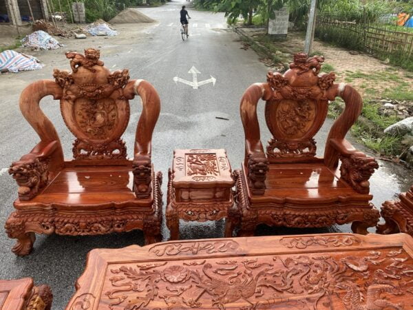 BỘ BÀN GHẾ NGHÊ BẢO ĐỈNH CỘT 16 -GỖ HƯƠNG ĐÁ - Hình ảnh 8