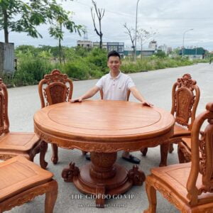 BÀN ĂN TRÒN 8 GHẾ - CHẤT GỖ HƯƠNG ĐÁ