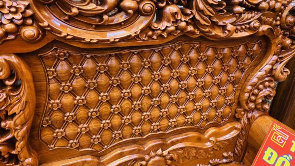 HOÀNG GIA HOA HỒNG VÁCH LONG- HƯƠNG ĐÁ BỘ NHỎ