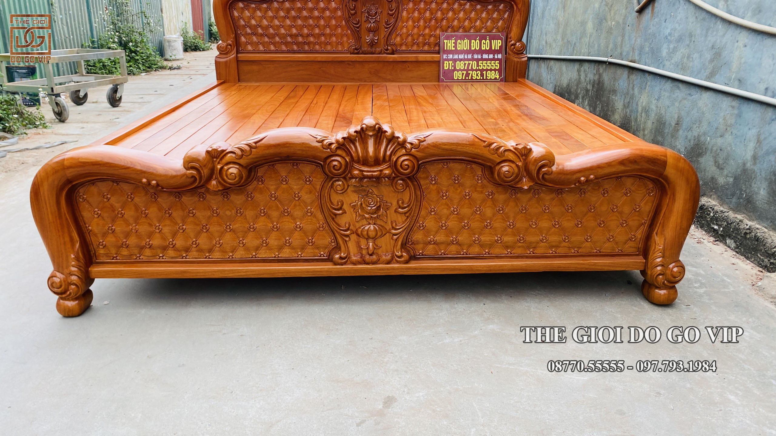 [ GIƯỜNG HOÀNG GIA LUXURY 2m - Gỗ Hương Đá ]