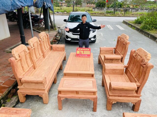 Chú ý đến chất liệu gỗ của bộ bàn ghế Âu Á tay voi khi chọn mua