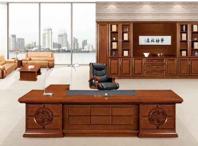 Bàn giám đốc gỗ óc chó với độ bền cao, chất lượng tốt