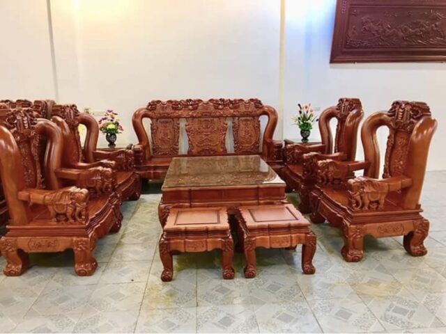 Bộ bàn ghế quốc triện cao cấp với thiết kế tinh xảo