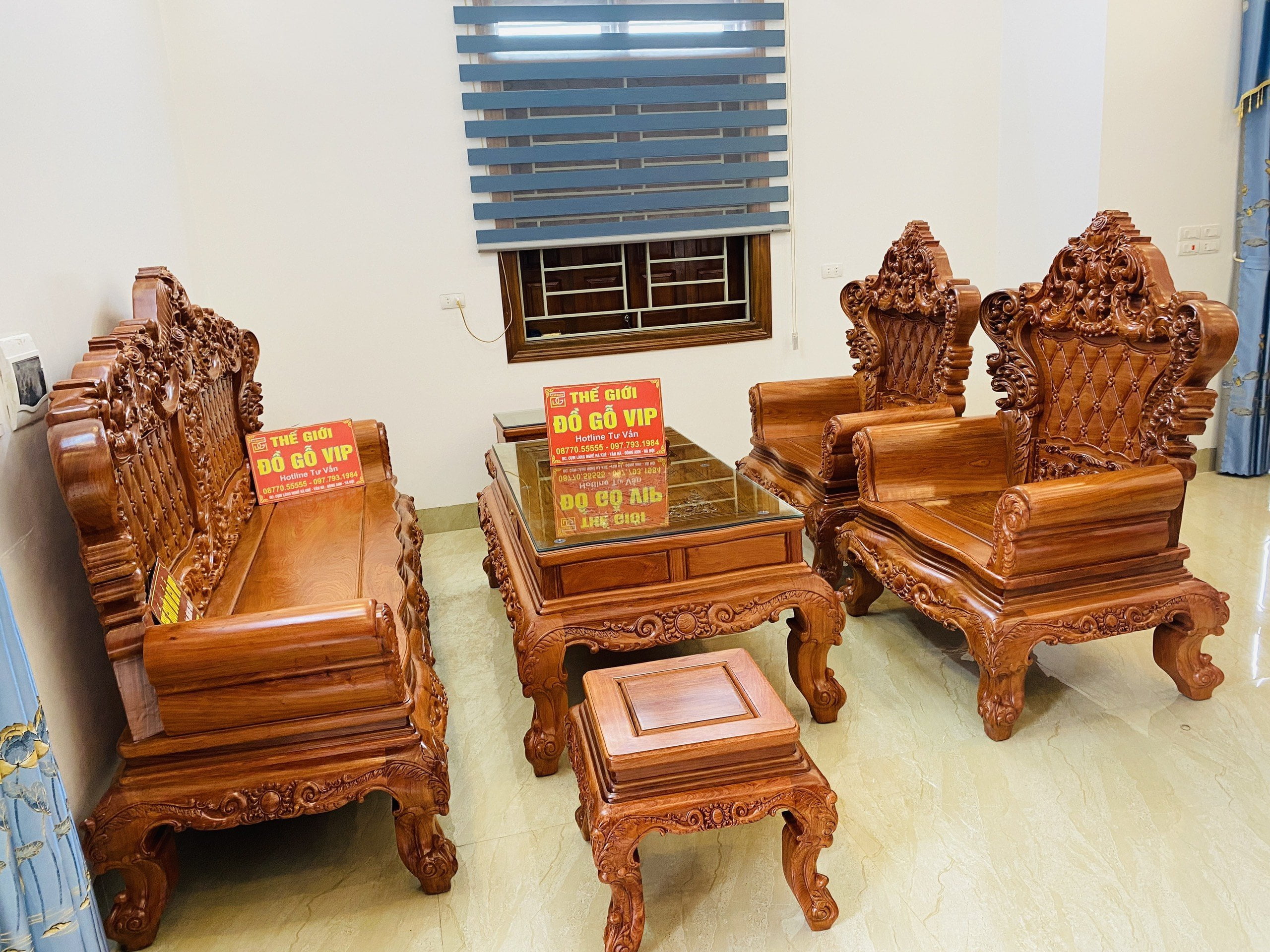 [ 25/2 BÀN GIAO COMBO ĐỒNG HỒ- HOÀNG GIA- KỆ TIVI CHO CHÚ ĐÍNH BẮC GIANG]