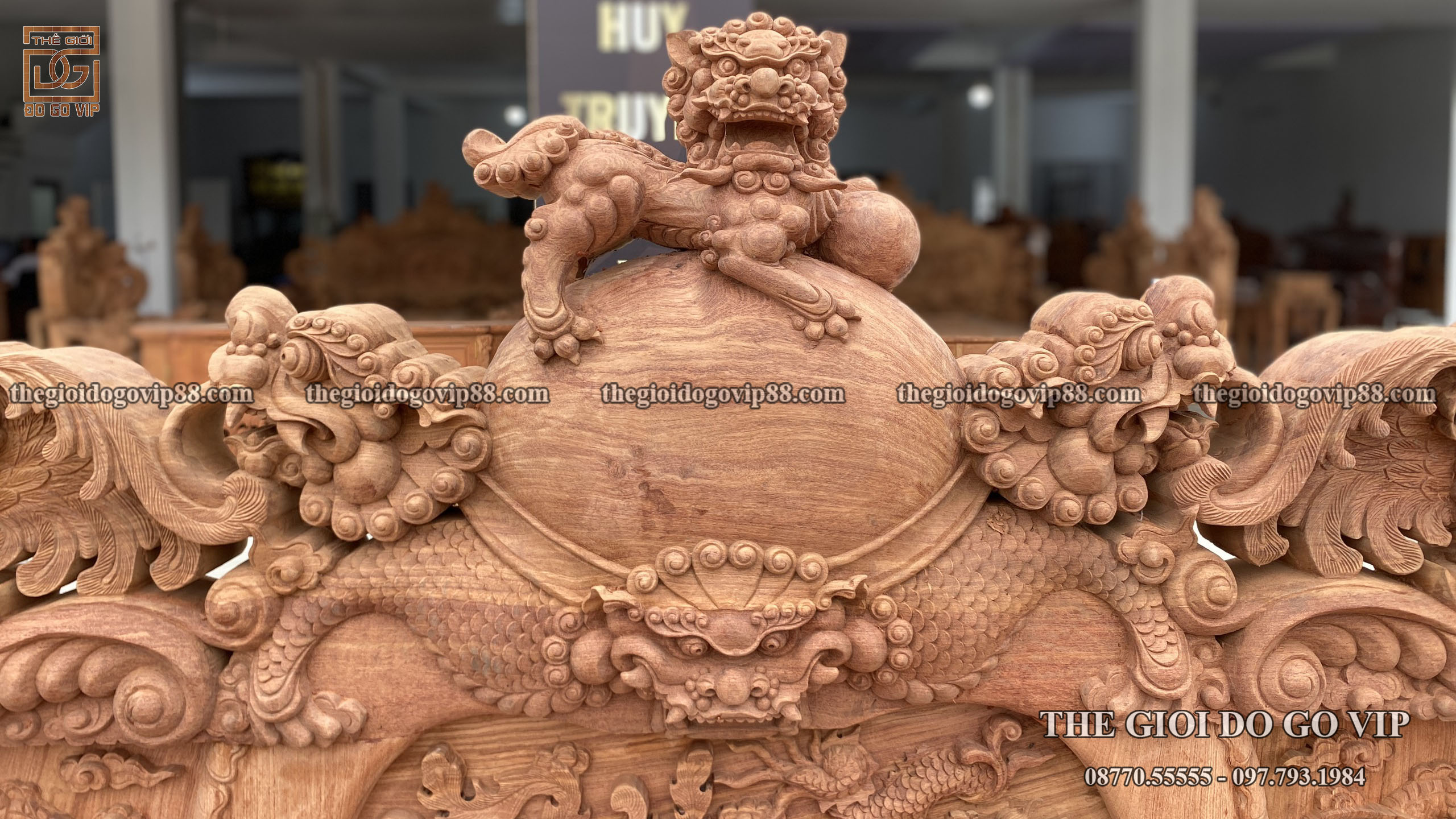 𝑻𝑯𝑬̂́ 𝑮𝑰𝑶̛́𝑰 𝑫𝑶̂̀ 𝑮𝑶̂̃ 𝑽𝑰𝑷 xin giới thiệu bộ bàn ghế Nghê Bảo Đỉnh Phượng Xòe cột 16 chân 16 mẫu mới 𝟐𝟎𝟐𝟐