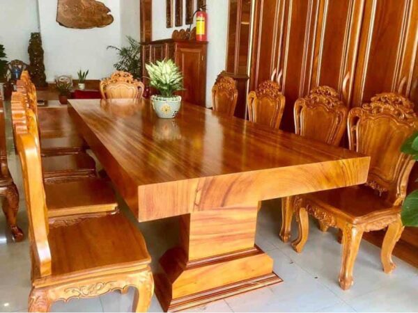 Nam Phi và Lào là hai nguồn cung gỗ gõ đỏ chủ yếu