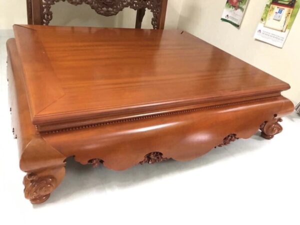 Sập nằm gỗ hương đá được nhiều người yêu thích
