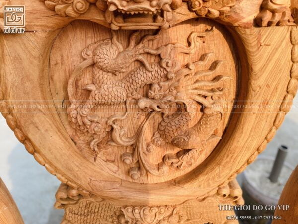 Bộ Bàn Ghế Hoàng Gia Nguyên Khối Tay Cong Vip Chân 22 - Gỗ Hương Đá