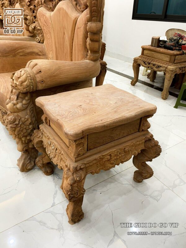 Bộ Bàn Ghế Hoàng Gia Nguyên Khối Tay Cong Vip Chân 22 - Gỗ Hương Đá