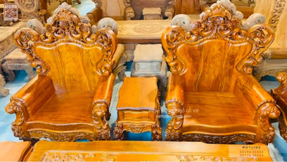 Bộ ghế đơn với nhiều đường nét tinh tế, sang trọng