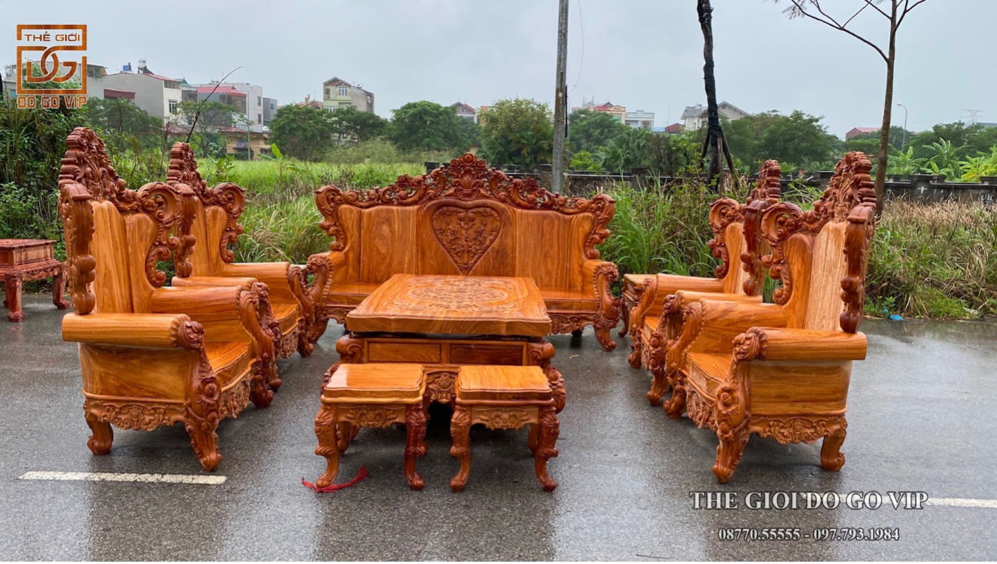 Bộ hoàng gia hoa hồng gỗ đỏ nguyên khối
