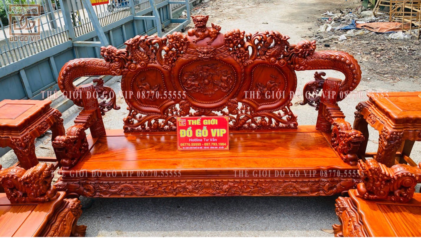 Ghế dài của bộ Nghê tay khuỳnh bảo đỉnh 12 món gỗ hương đá
