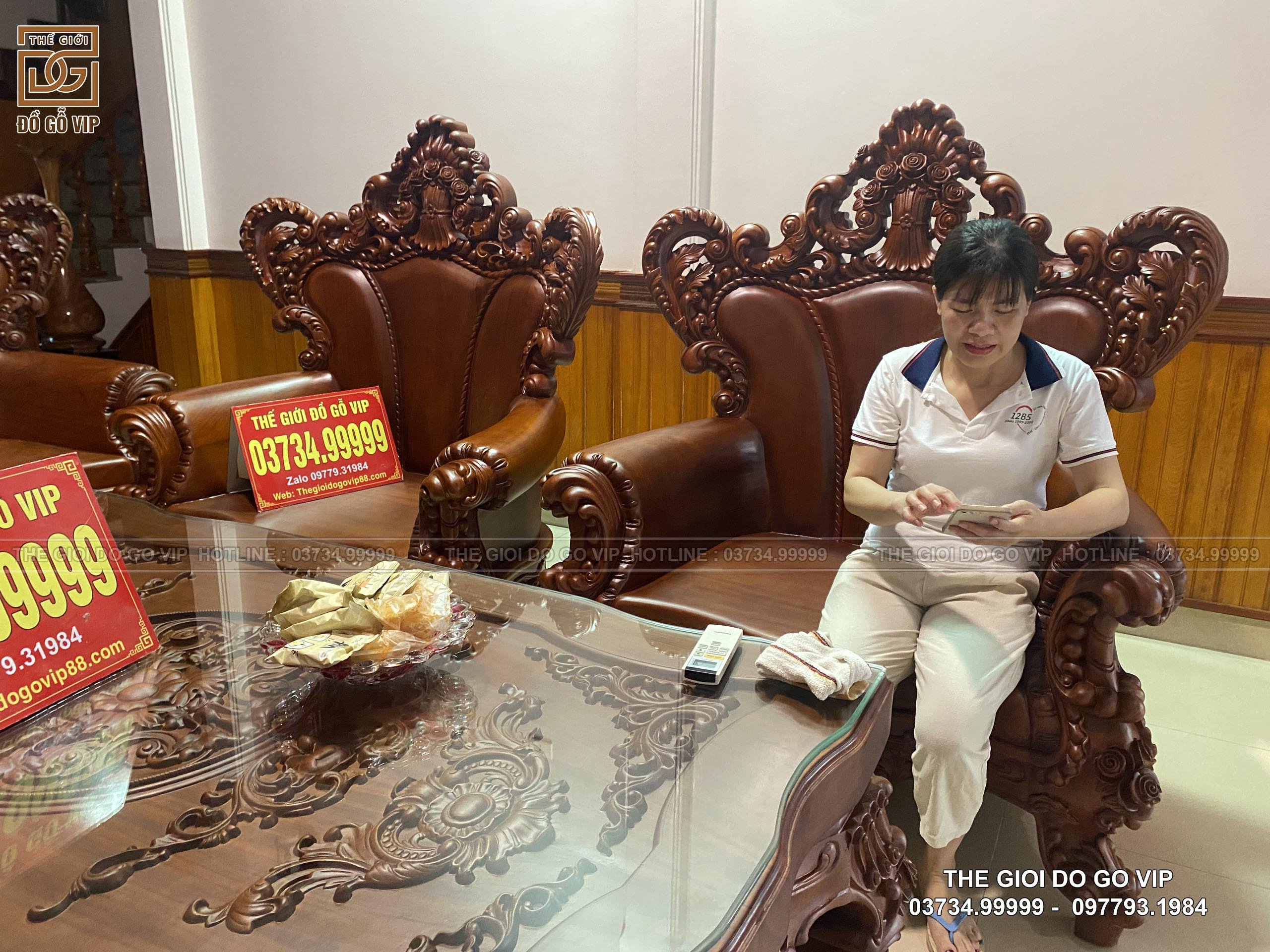 [13/9] BÀN GIAO BỘ HOÀNG GIA CHO CHỊ HUYỀN
