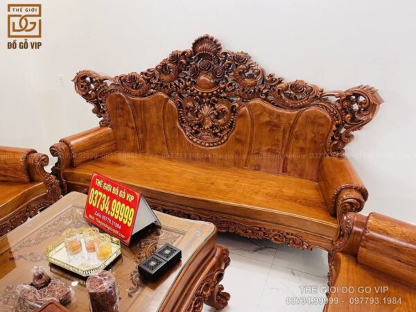 Hoàng gia nguyên khối hương đá