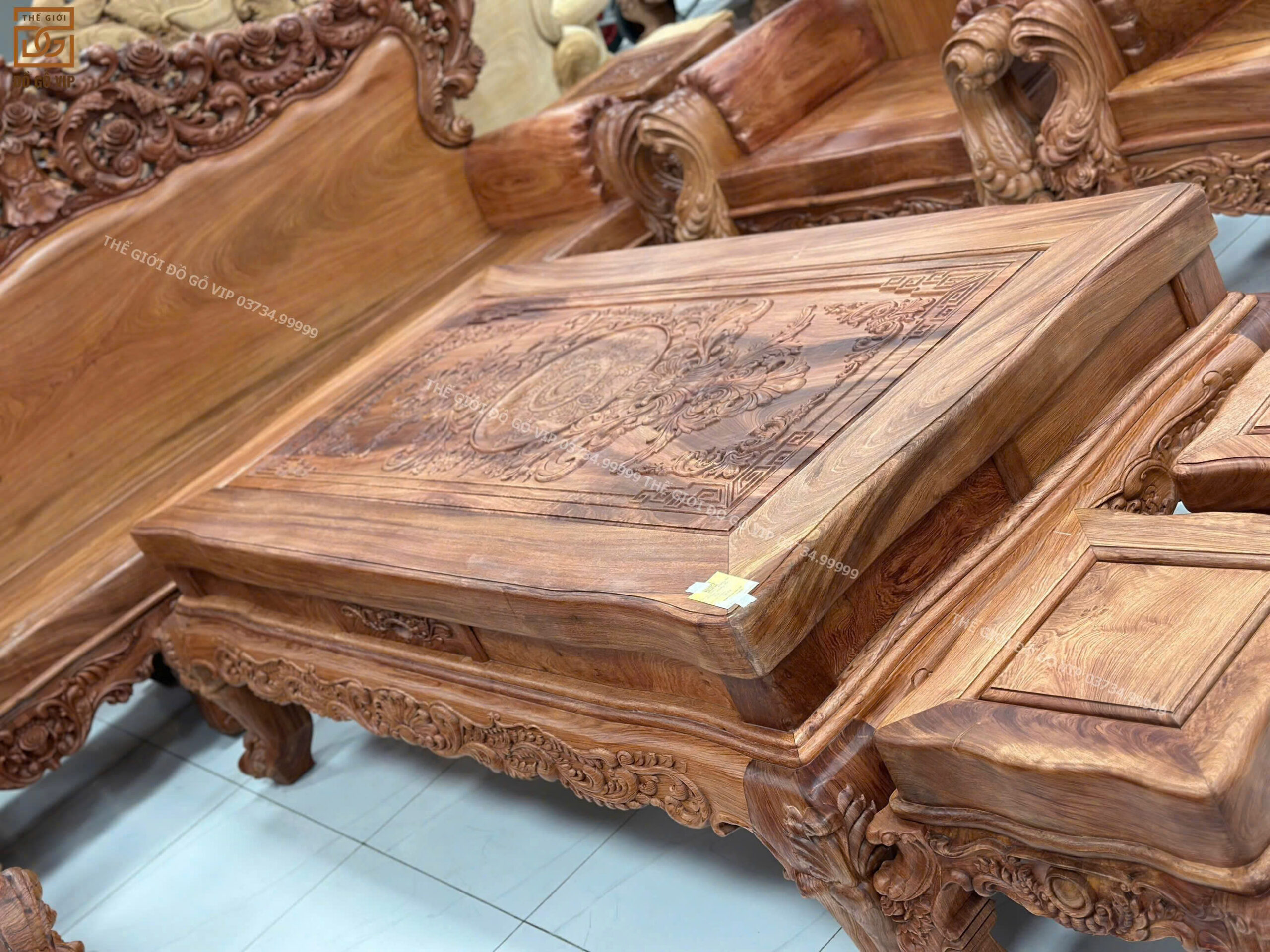 Hoàng Gia Giả Nguyên Khối Hương Đá