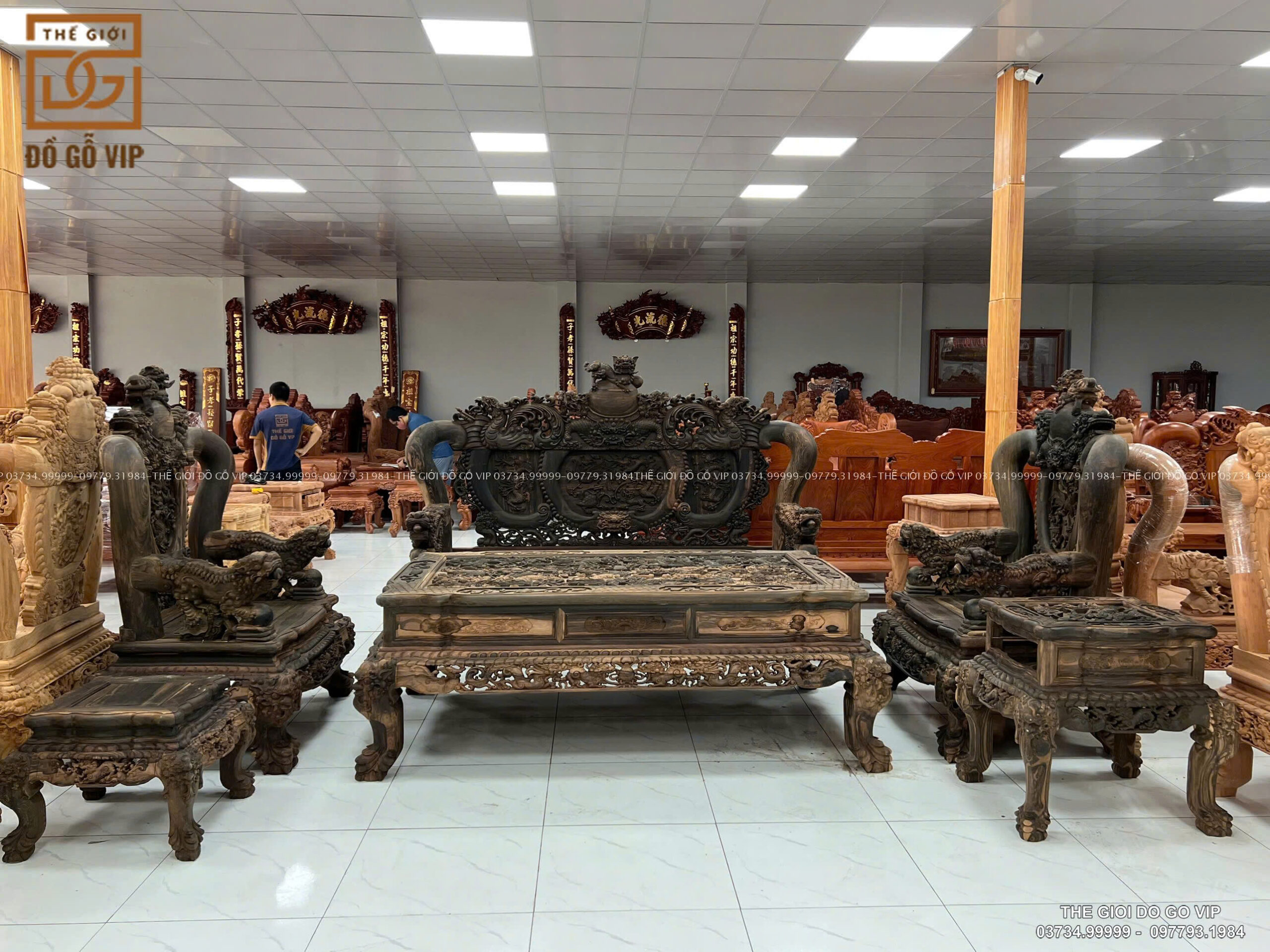 Bộ Bàn Ghế Nghê Gỗ Mun Lào