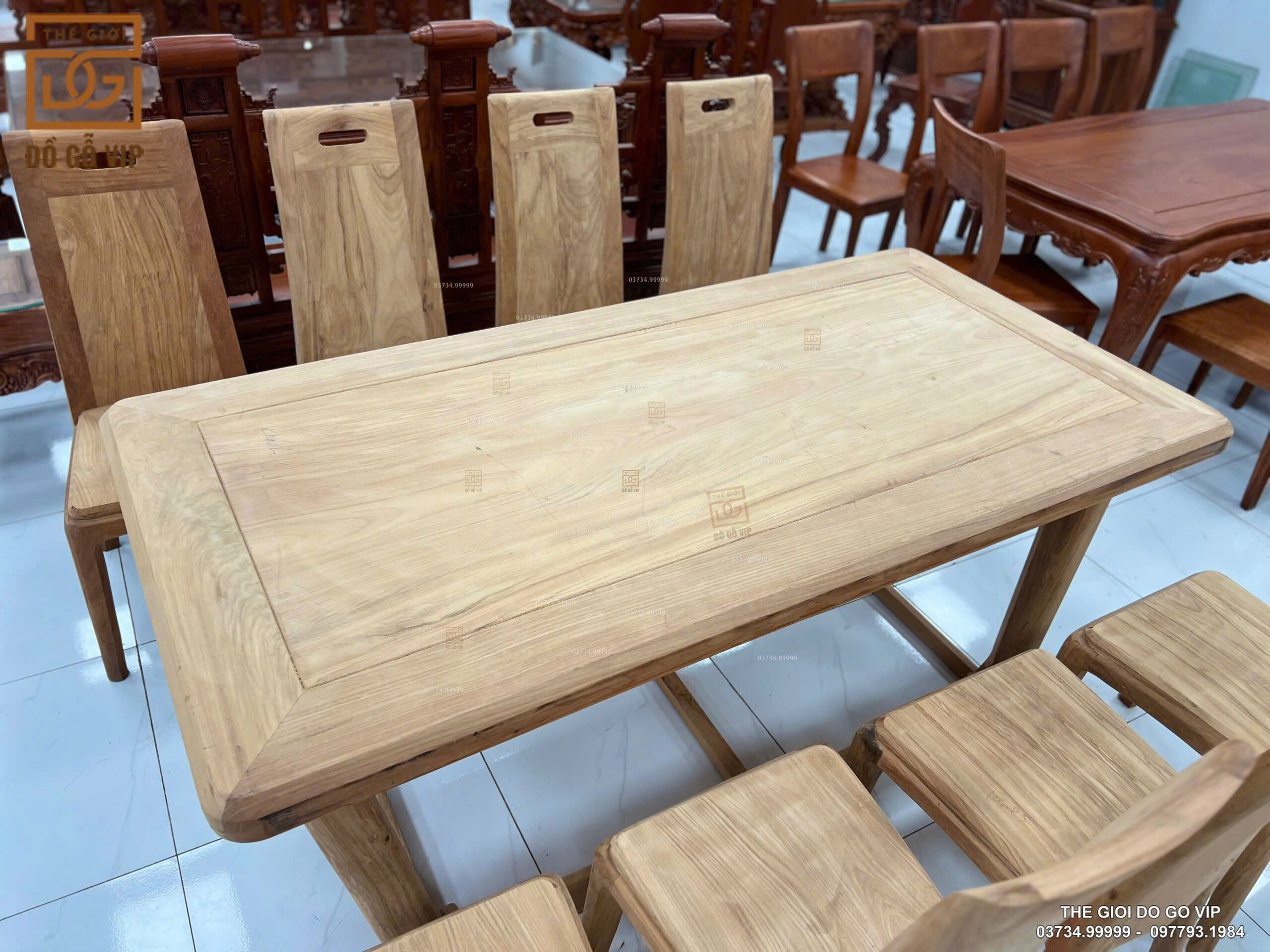 Bàn Ăn Chữ Nhật - 8 Ghế Gỗ Gõ
