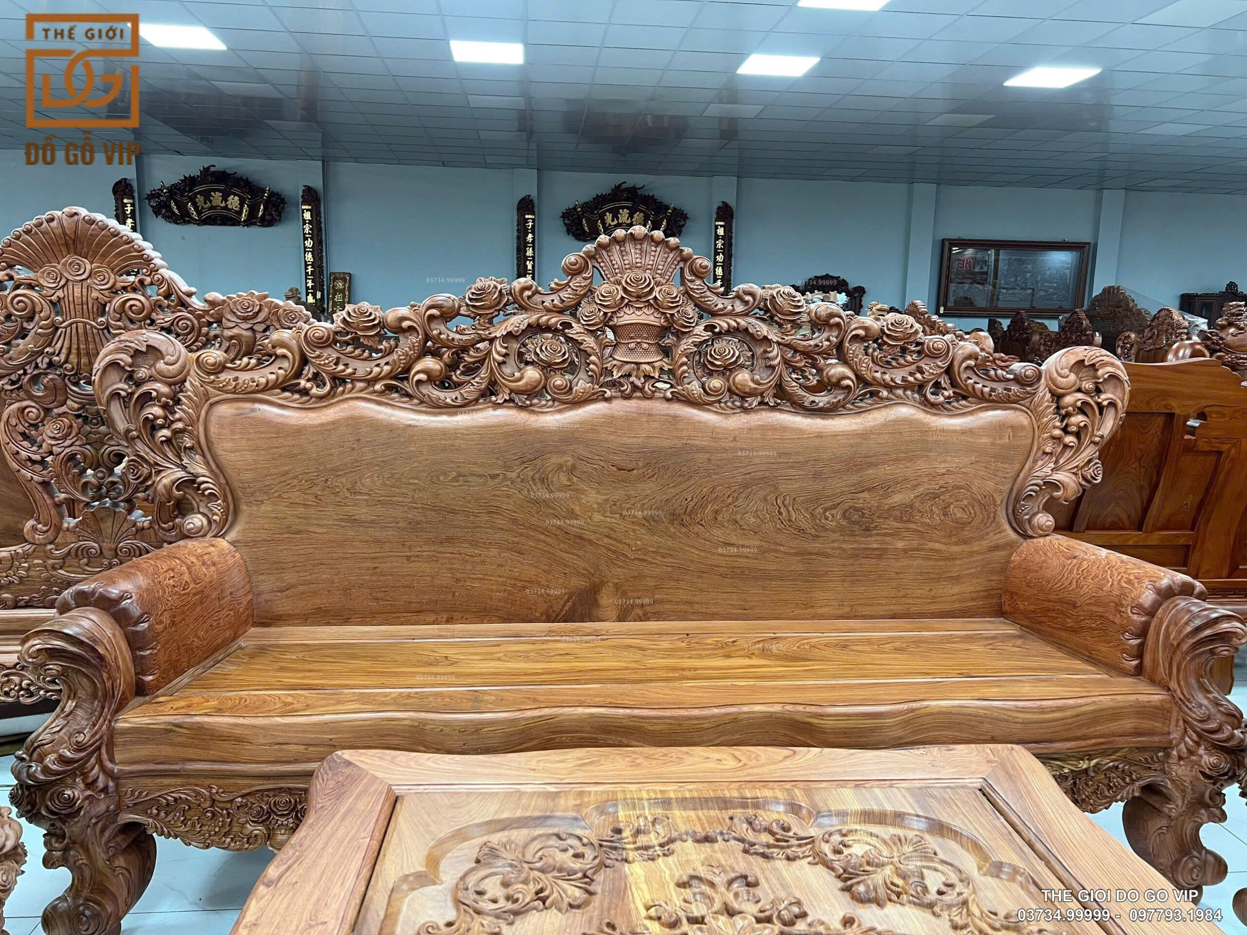 Hoàng Gia Gỗ Gõ 6 Món