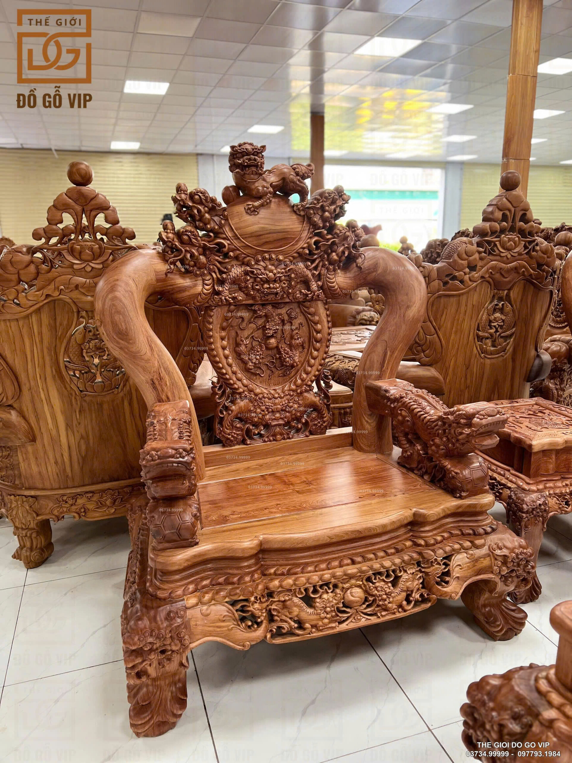 BỘ BÀN GHẾ NGHÊ 5 ĐẦU GỖ HƯƠNG ĐÁ