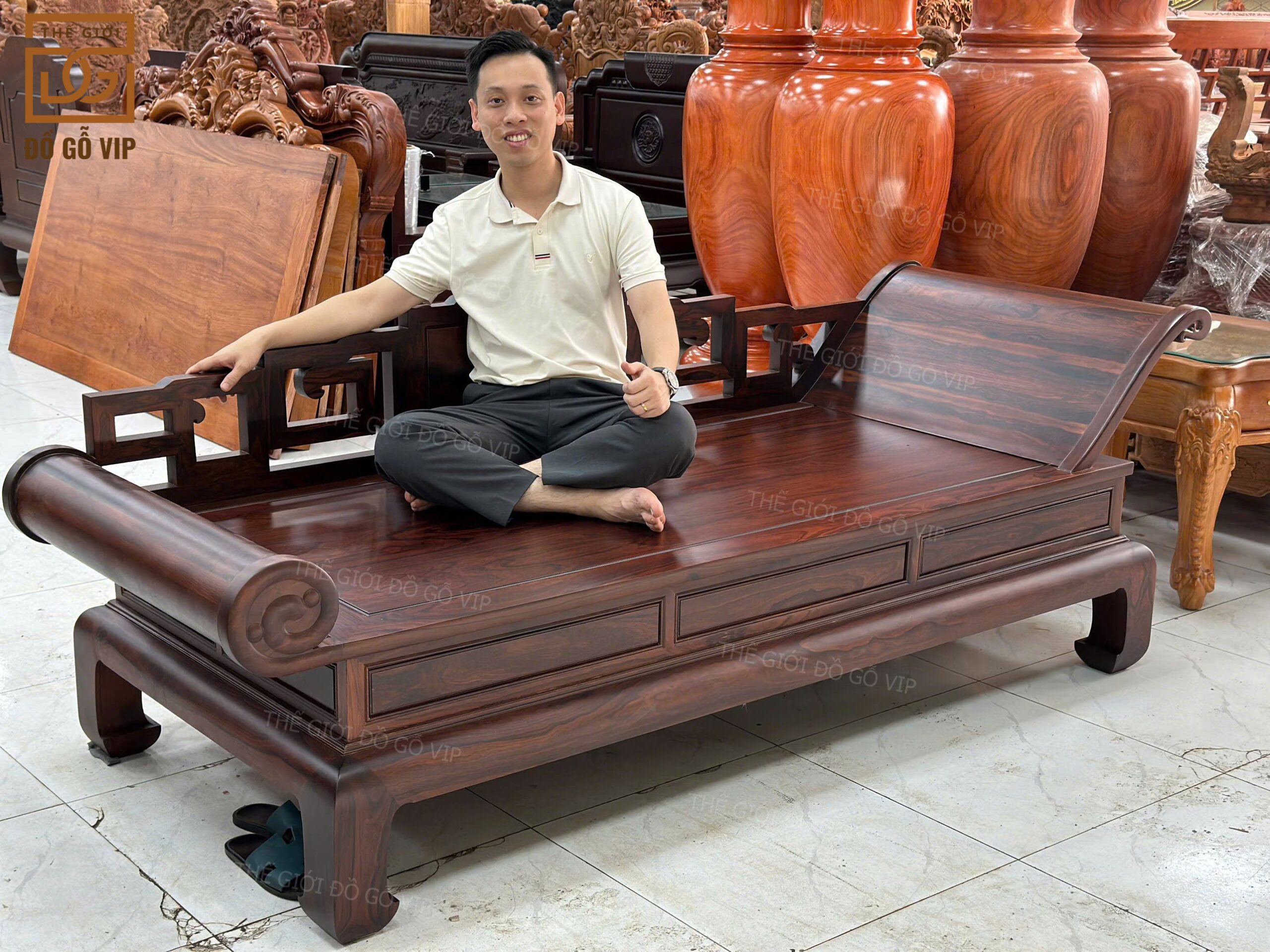 PHƯƠNG LƯỜI GỖ CẨM