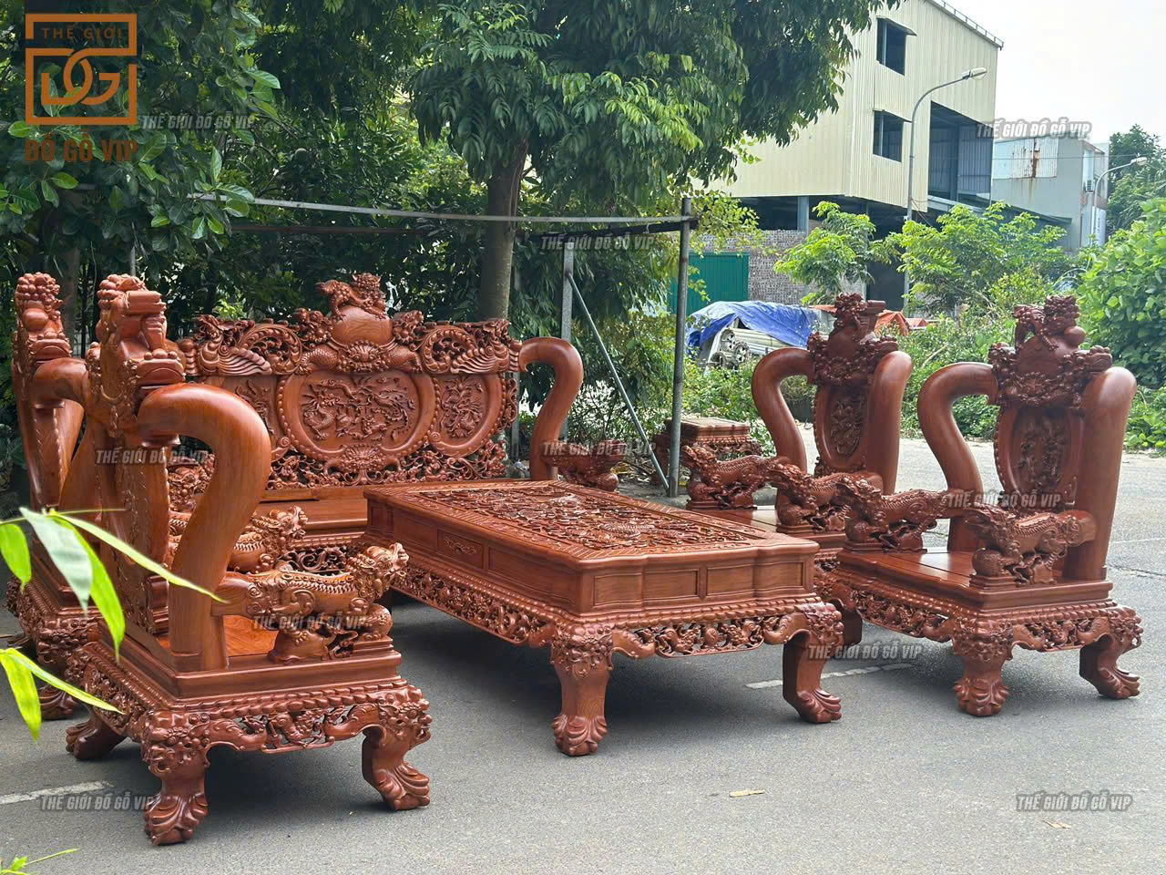 NGHÊ BẢO ĐỈNH 10 MÓN HƯƠNG ĐÁ