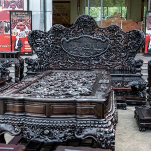 Cửu Long Bát Mã Gỗ Mun Hoa Lào 24 Món