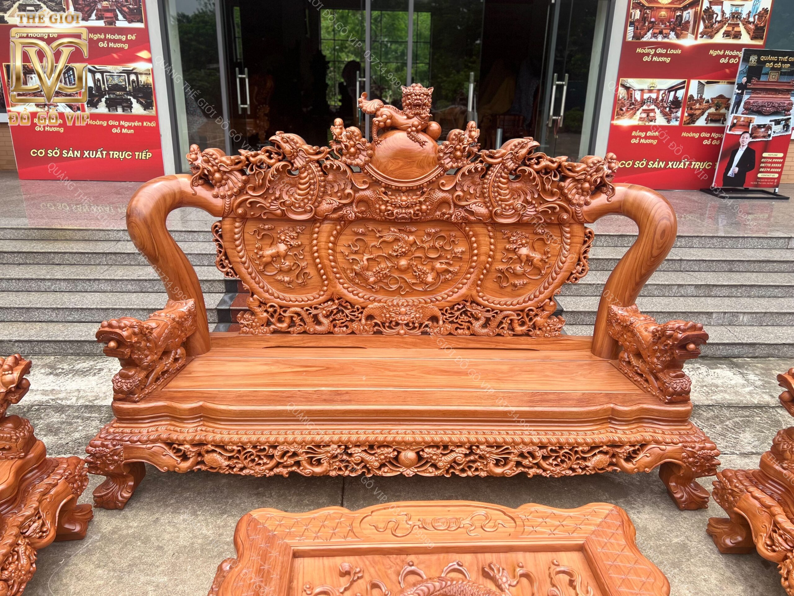 Nghê Hoàng Đế Cột 18 Chân 20 Gỗ Gõ Đỏ Pachy Nghê Hoàng Đế Cột 18 Chân 20 Gỗ Gõ Đỏ Pachy