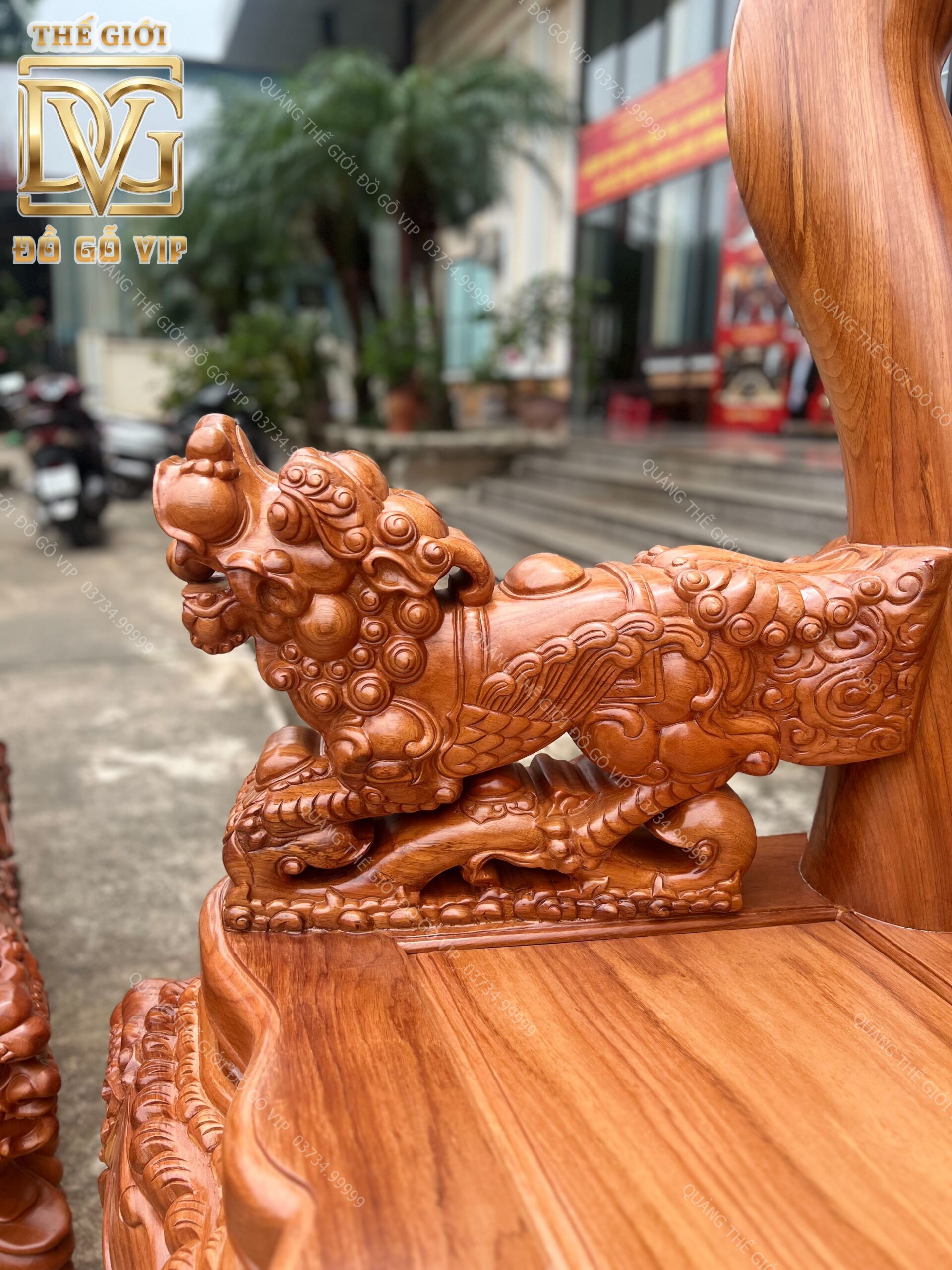 Nghê Hoàng Đế Cột 18 Chân 20 Gỗ Gõ Đỏ Pachy Nghê Hoàng Đế Cột 18 Chân 20 Gỗ Gõ Đỏ Pachy