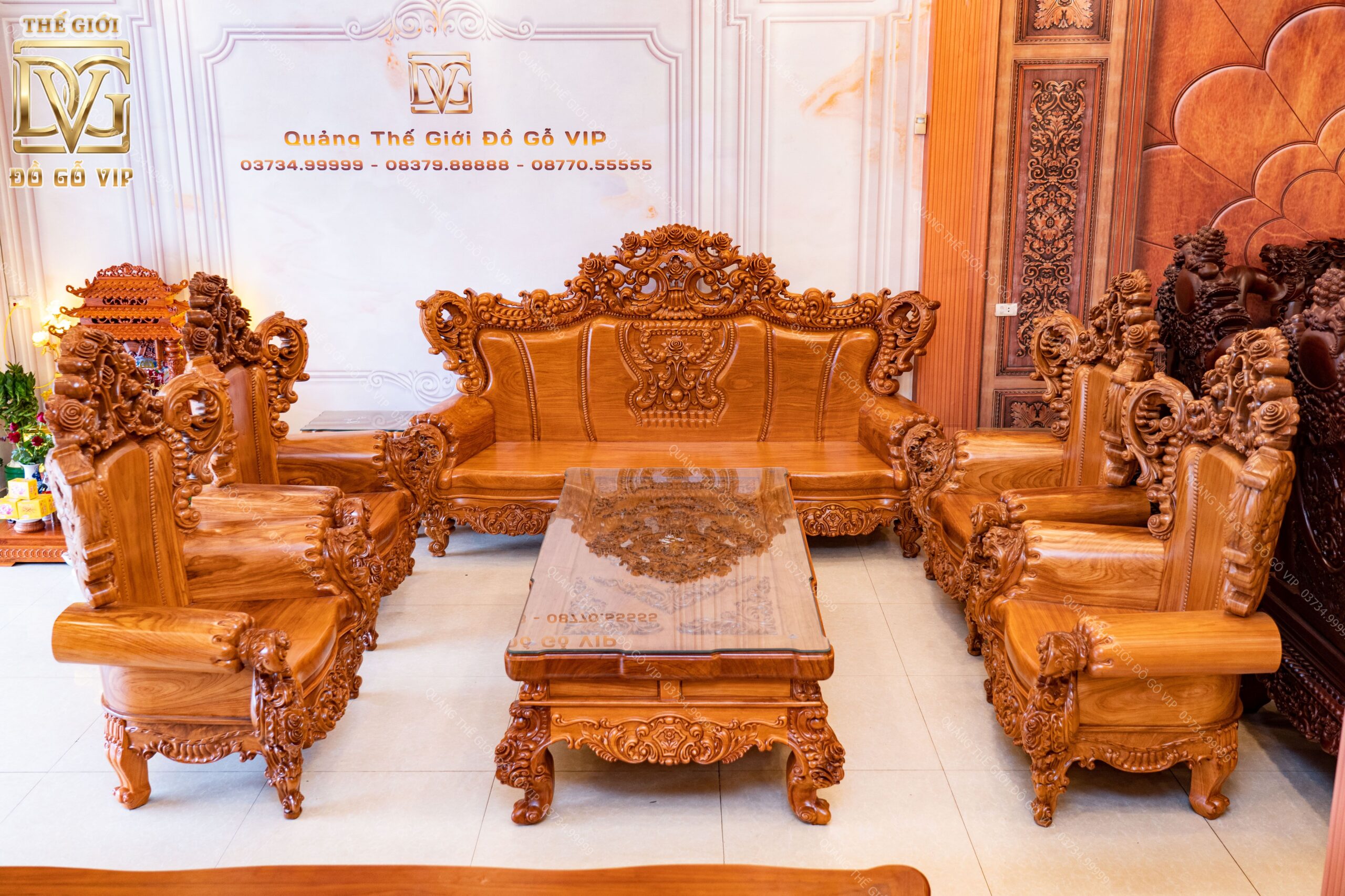 Hoàng Gia Nguyên Khối Vách Vẳn Thừng Hoàng Gia Nguyên Khối Vách Vẳn Thừng