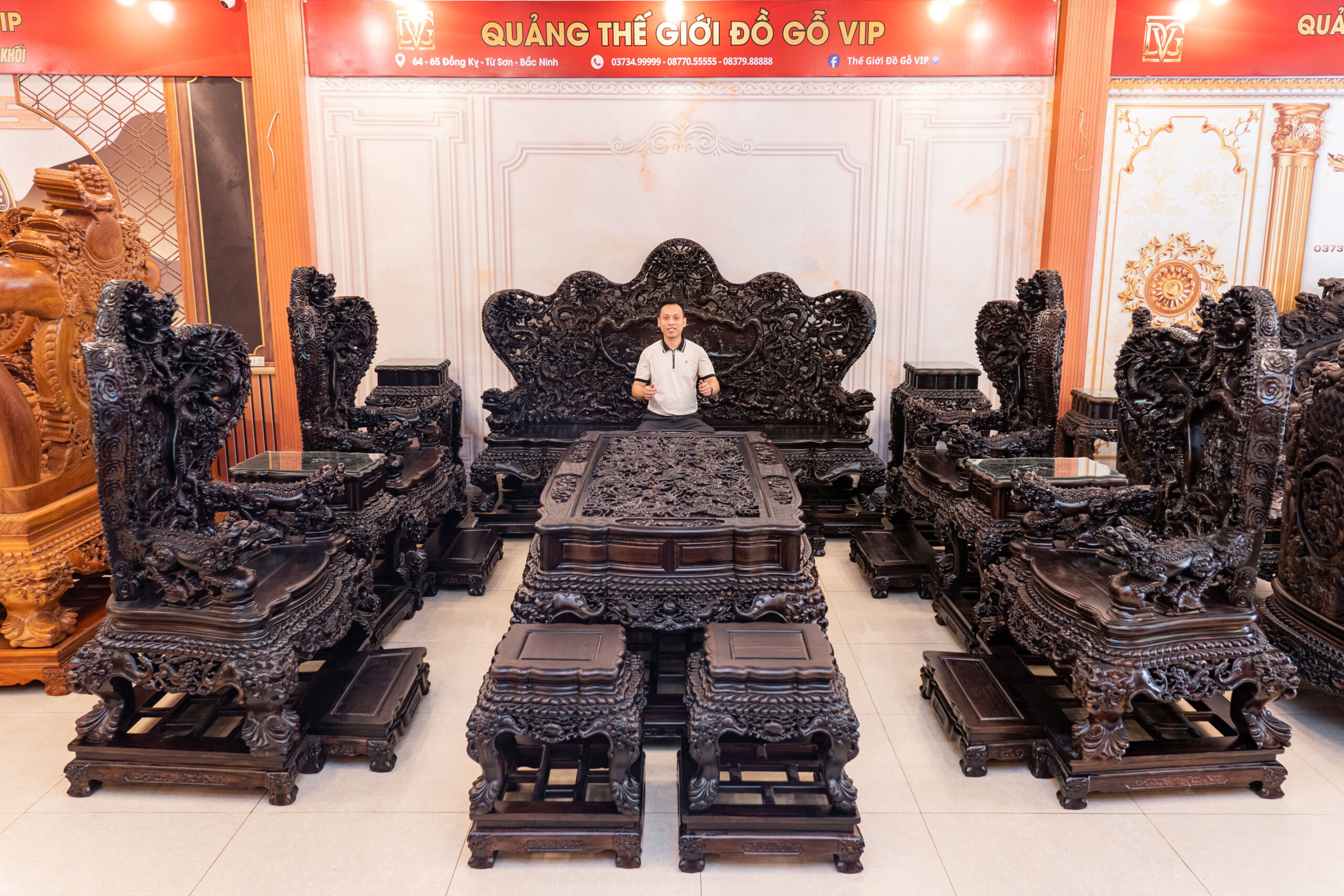 Cửu Long Bát Mã Gỗ Mun Hoa Lào